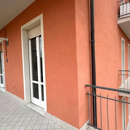 M161 - Marcelli, Spazioso Quadrilocale A Due Passi Dal Mare *